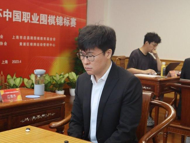 成熟护士长的蚌肉的滋味