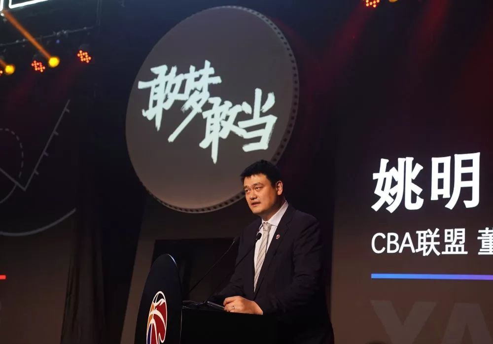 已婚妻子偷窥按摩